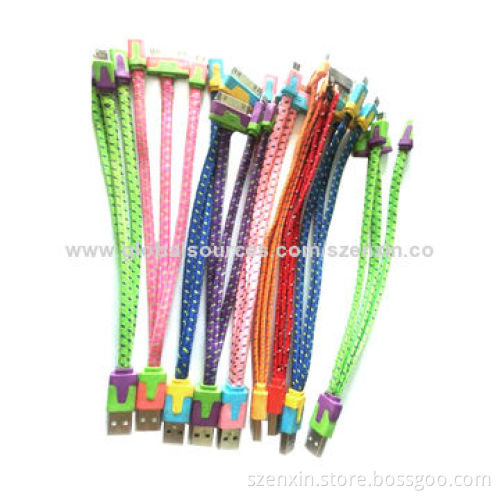 3-in-1 flat fabric cable for iPhone 4, 5, micro USB devices